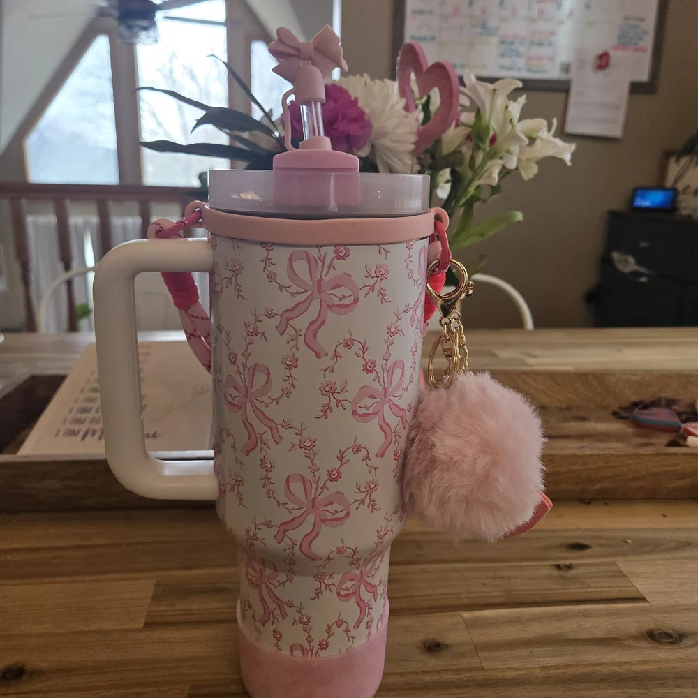 Stanley X LoveShackFancy. Like New With Extra Acxessories. Original Box And Bag - Picture 3 of 8